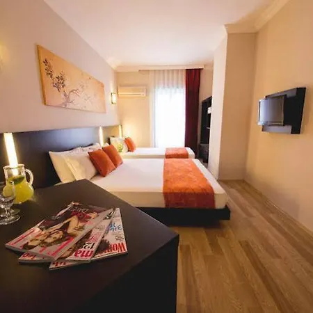 Hotel La Salvia 3*